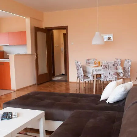 Grand Location For Your Apartment *